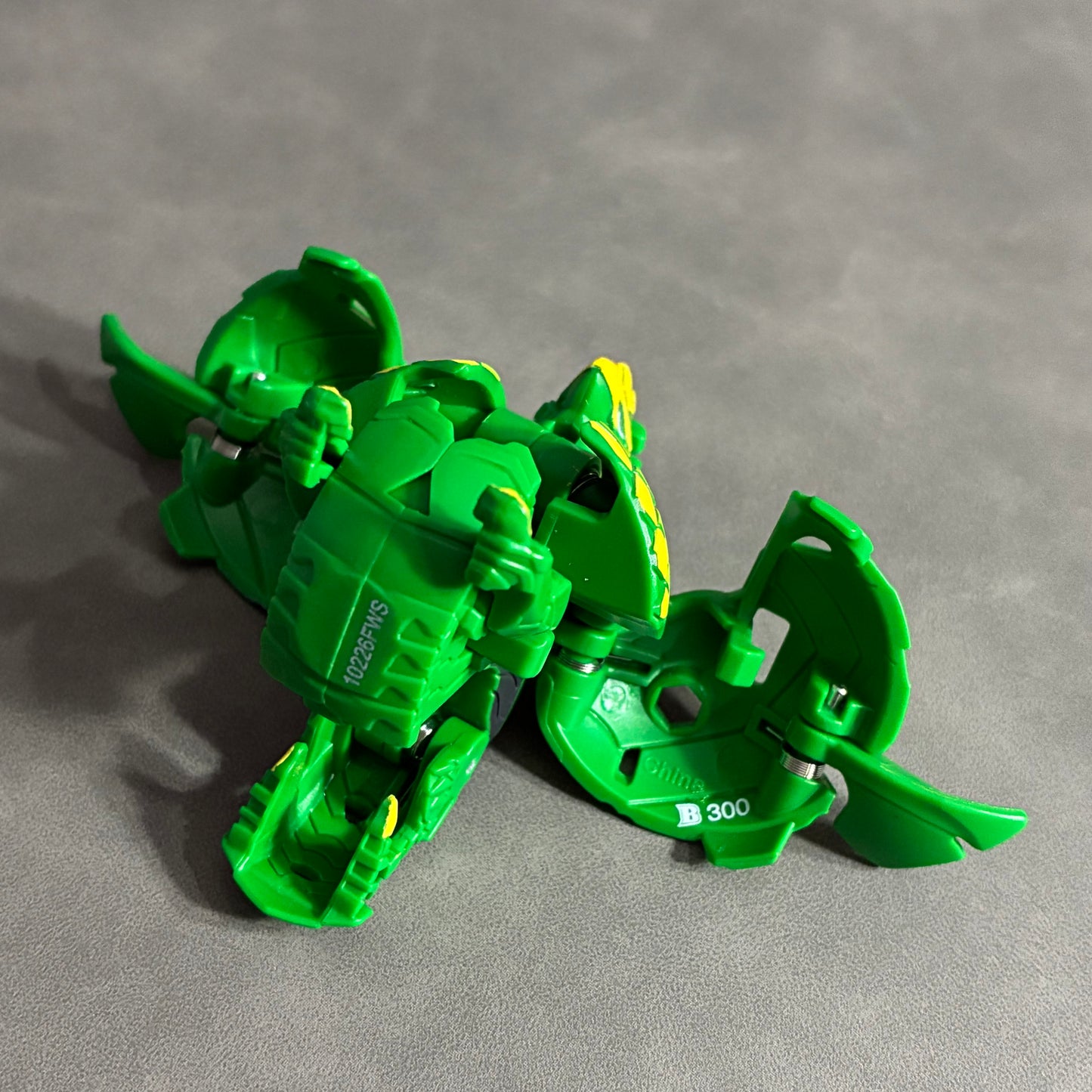 BAKUGAN HARPERION B300 GREEN VENTUS