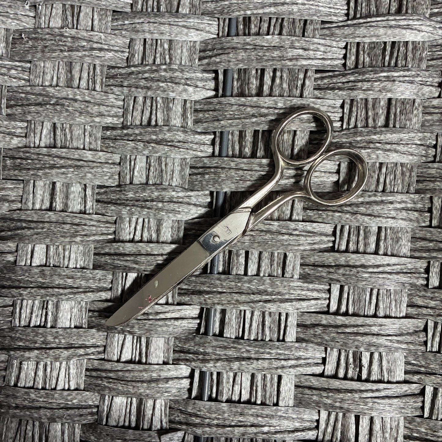 VINTAGE PHENIX STEEL SCISSORS MADE IN ITALY CRAFT SCISSORS ADJUSTABLE