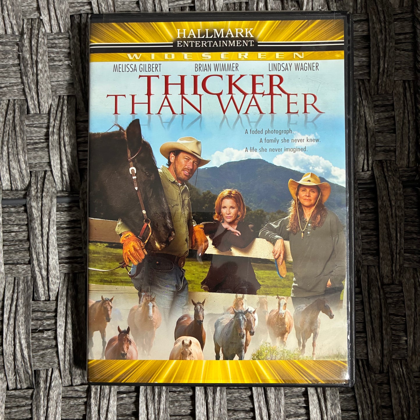 THICKER THAN WATER HALLMARK ENTERTAINMENT WIDESCREEN EDITION DVD - PRE OWNED