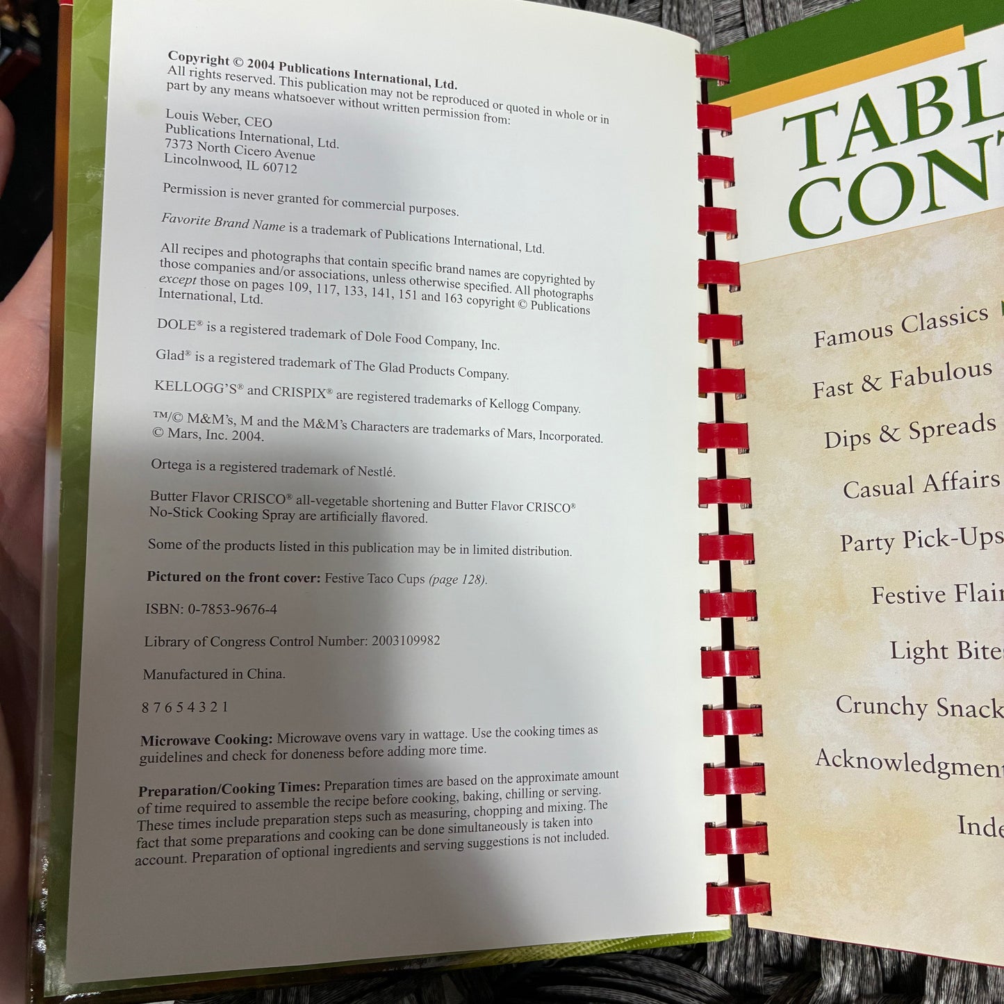 100 BEST APPETIZER RECIPES 2004 SPIRAL BOUND VINTAGE COOKBOOK - PRE OWNED