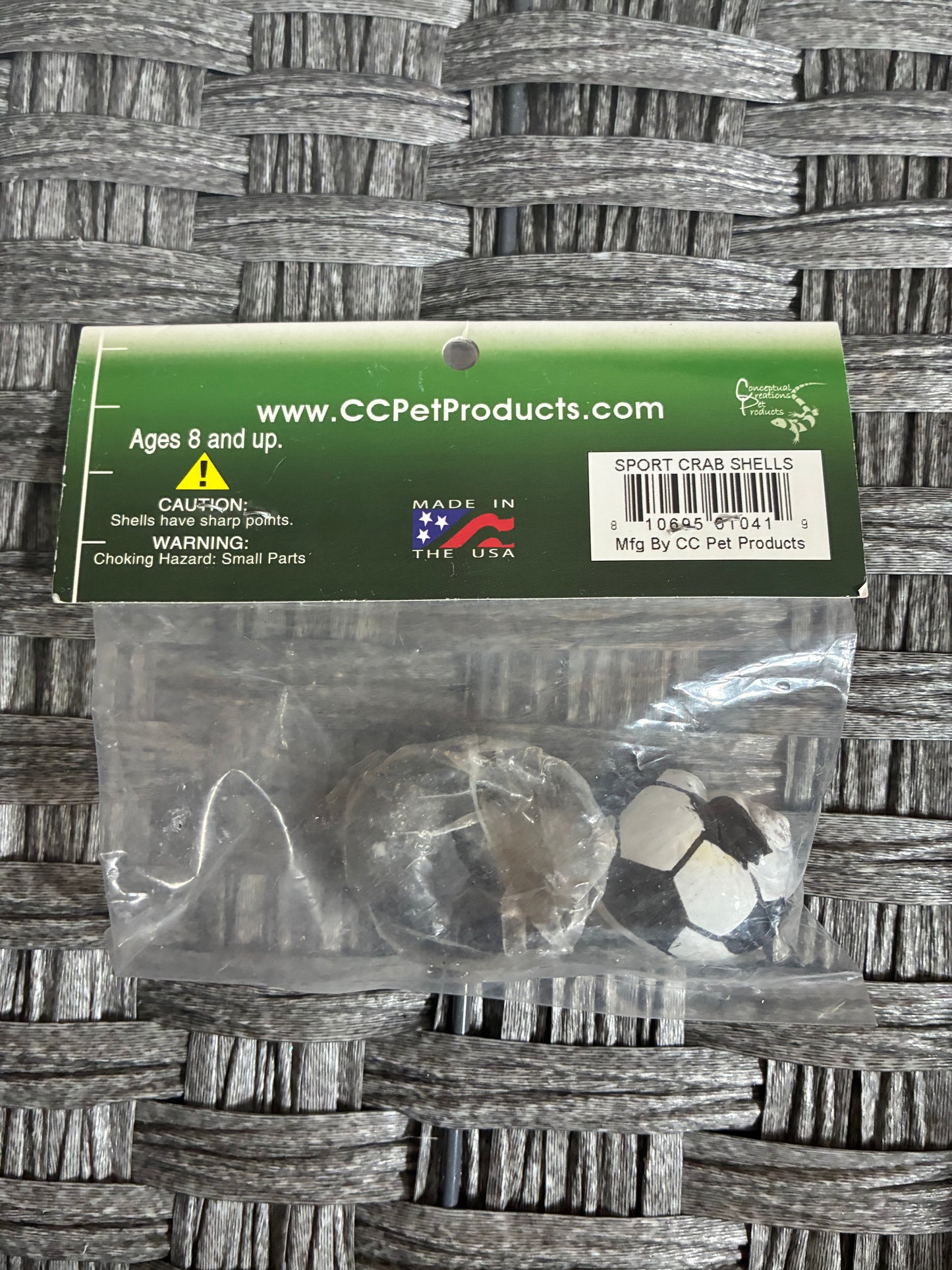 SPORTS THEMED DECORATIVE HERMIT CRAB SHELLS 2 PACKS OF 2CT