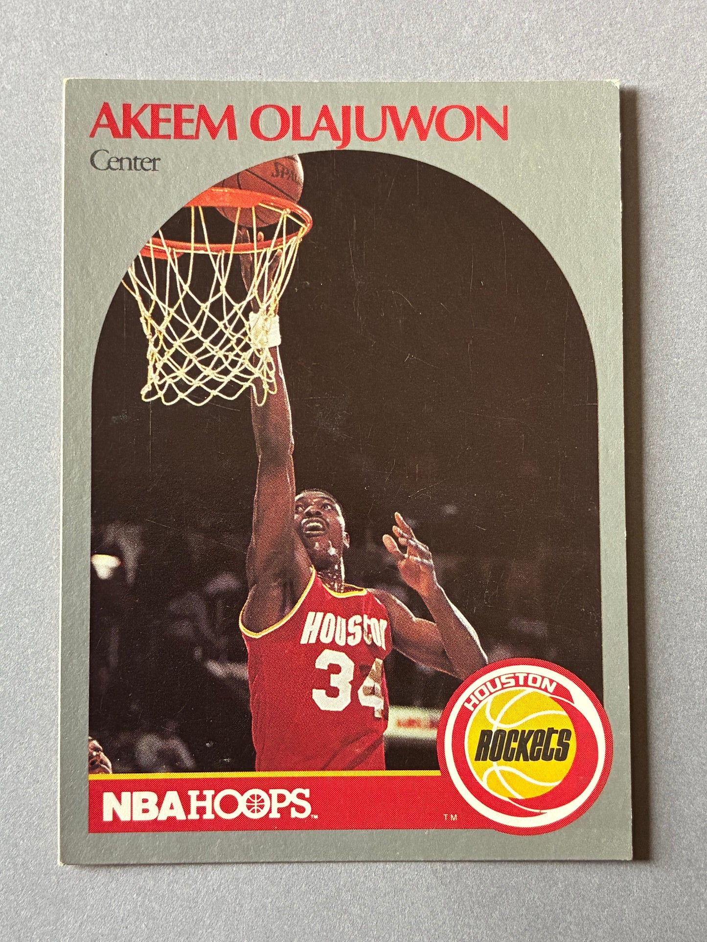 1990 NBA HOOPS - AKEEM OLAJUWON #127 (HOUSTON ROCKETS)