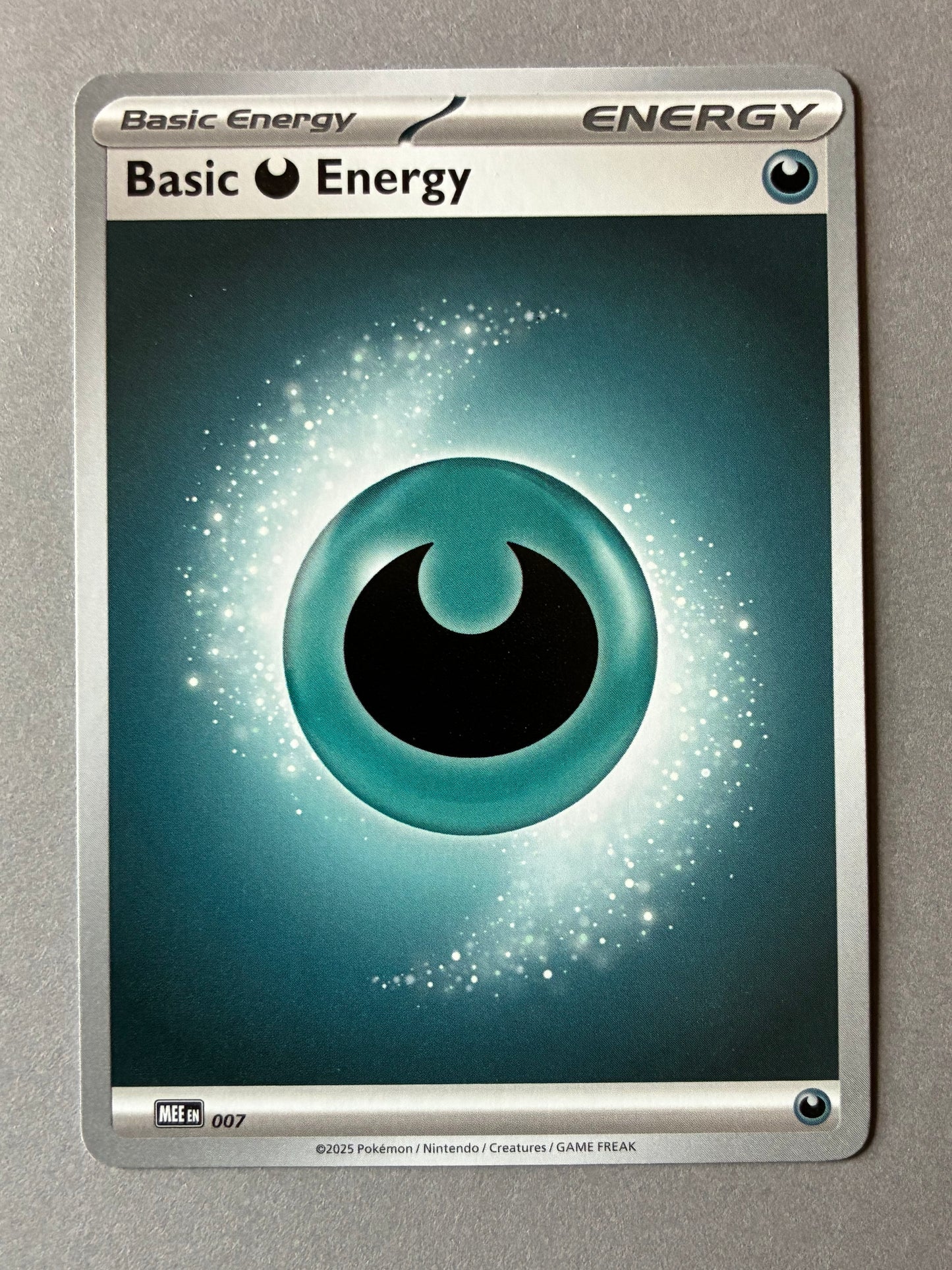 2025 POKEMON TCG (MEE) - BASIC DARKNESS ENERGY 007