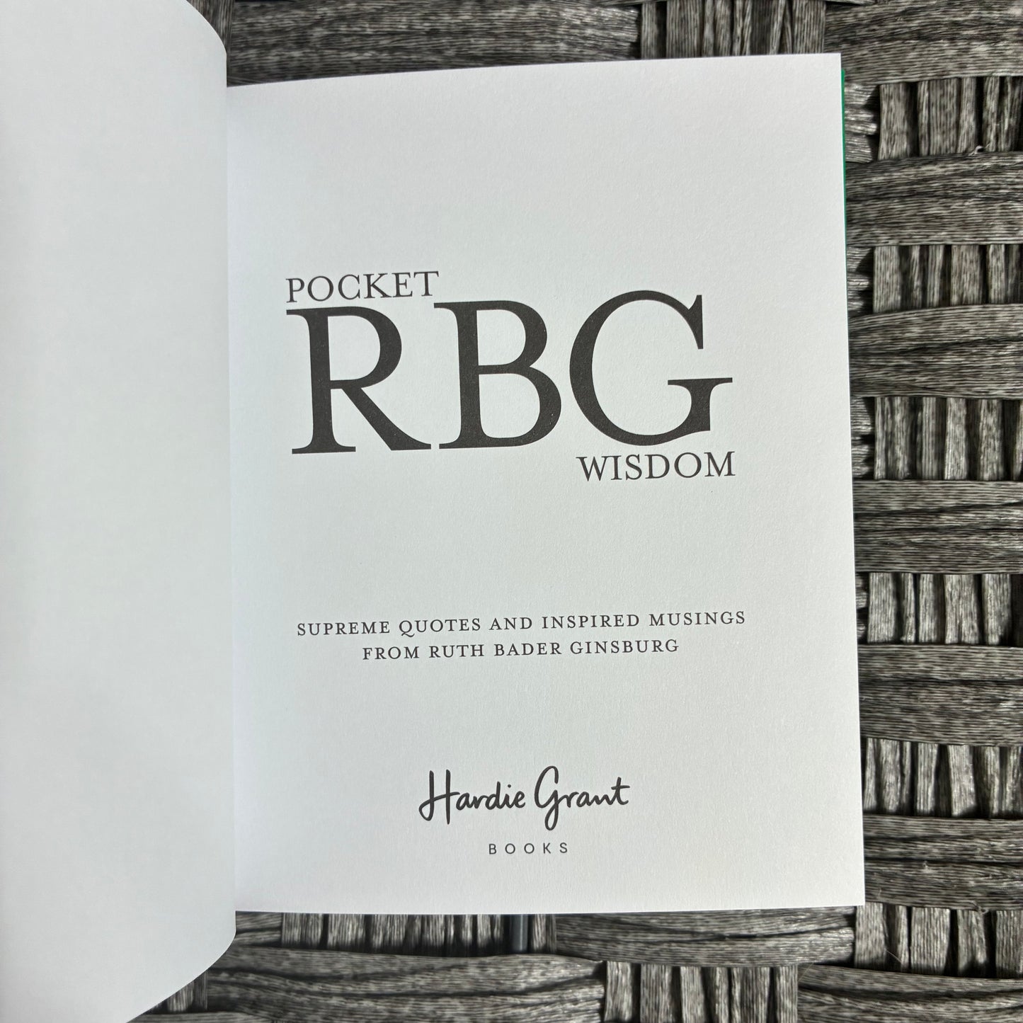 POCKET RBG WIDSOM SUPREME QUOTES AND INSPIRED MUSINGS - PRE OWNED LIKE NEW