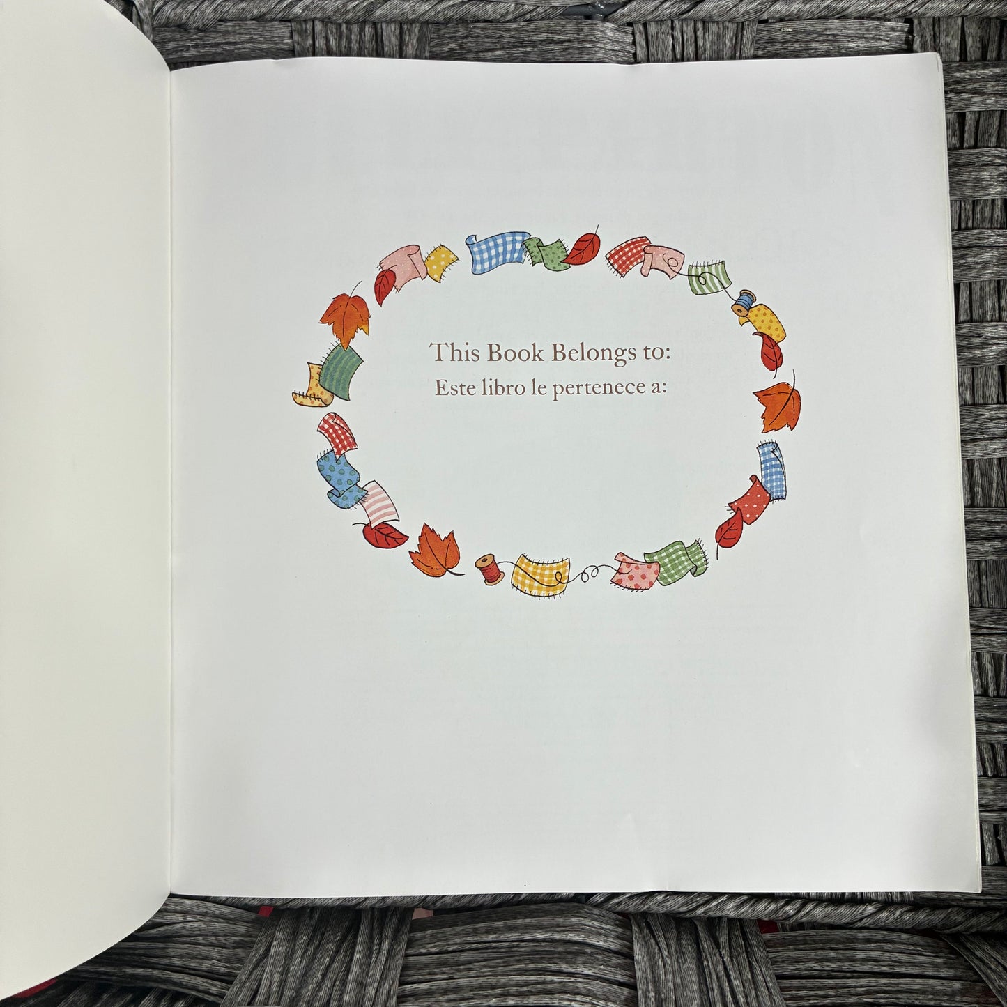 DOLLY PARTON COAT OF MANY COLORS BOOK - PRE OWNED ACCEPTABLE