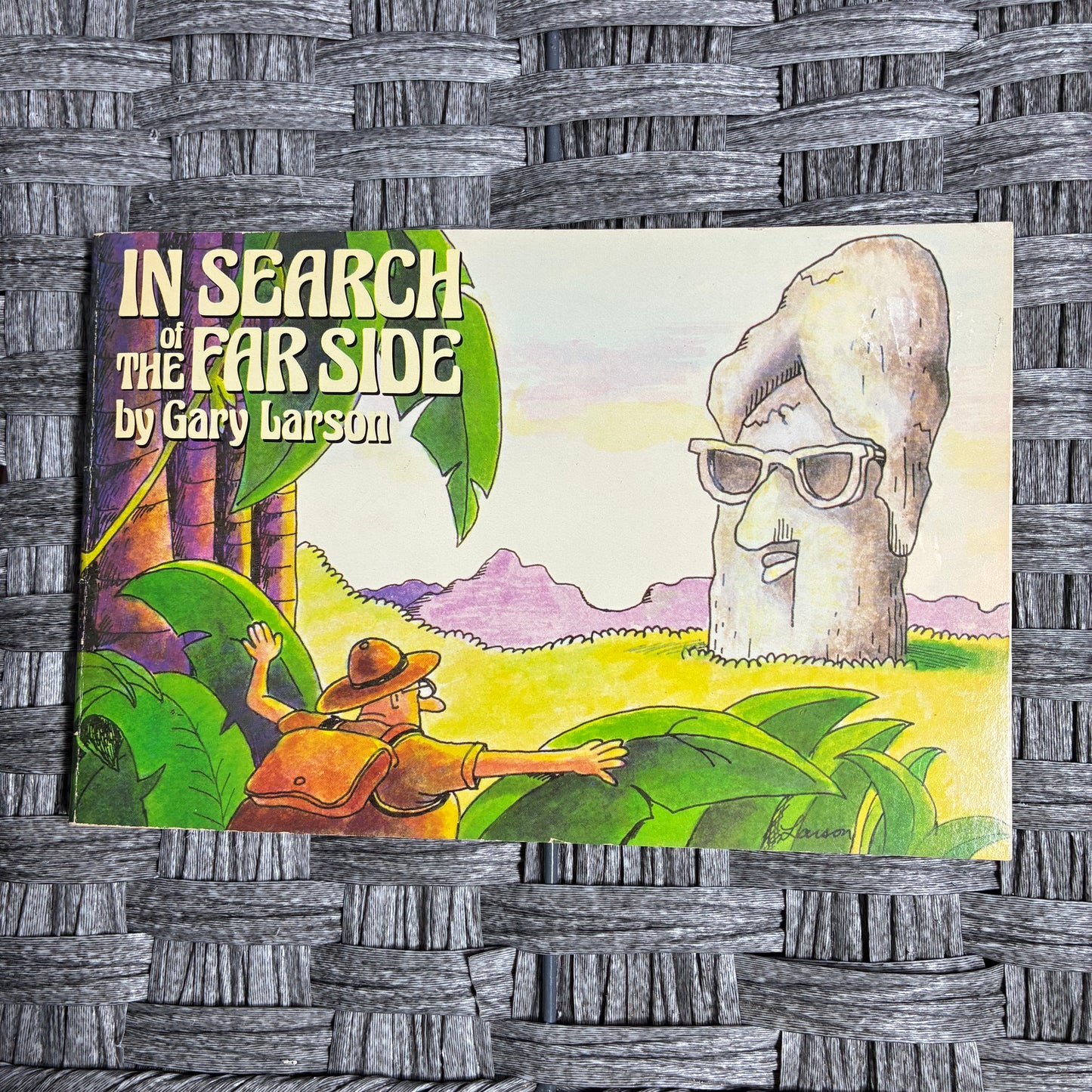 IN SEARCH OF THE FAR SIDE BY GARY LARSON - SIGNED - PRE OWNED