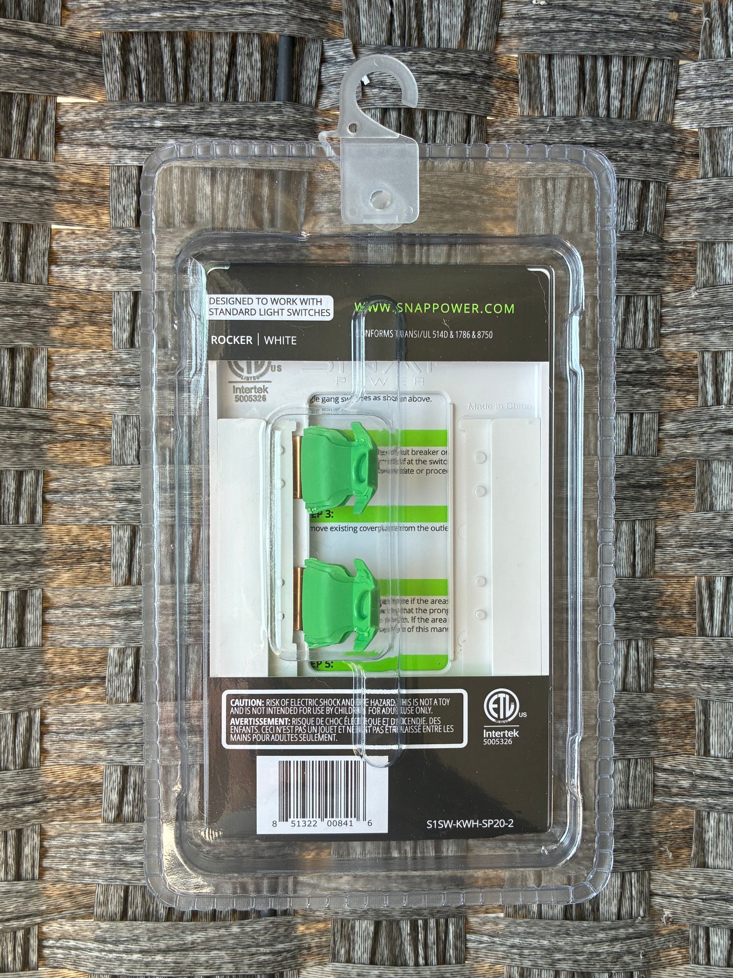 SNAP POWER SNAP ON SWITCH LIGHT LED COVER PLATE ADJUSTABLE AUTO ON OFF WHITE