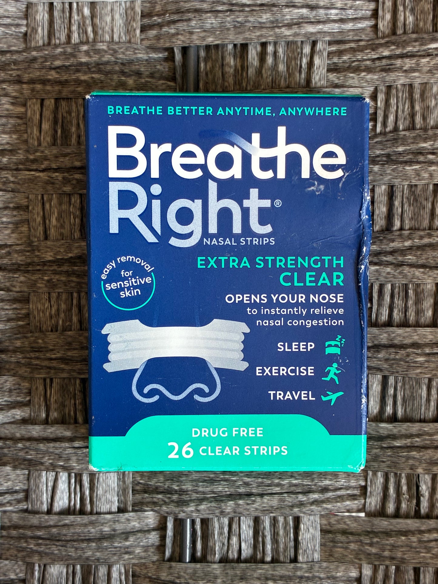 BREATHE RIGHT EXTRA STRENGTH CLEAR NASAL STRIPS DRUG FREE 26CT