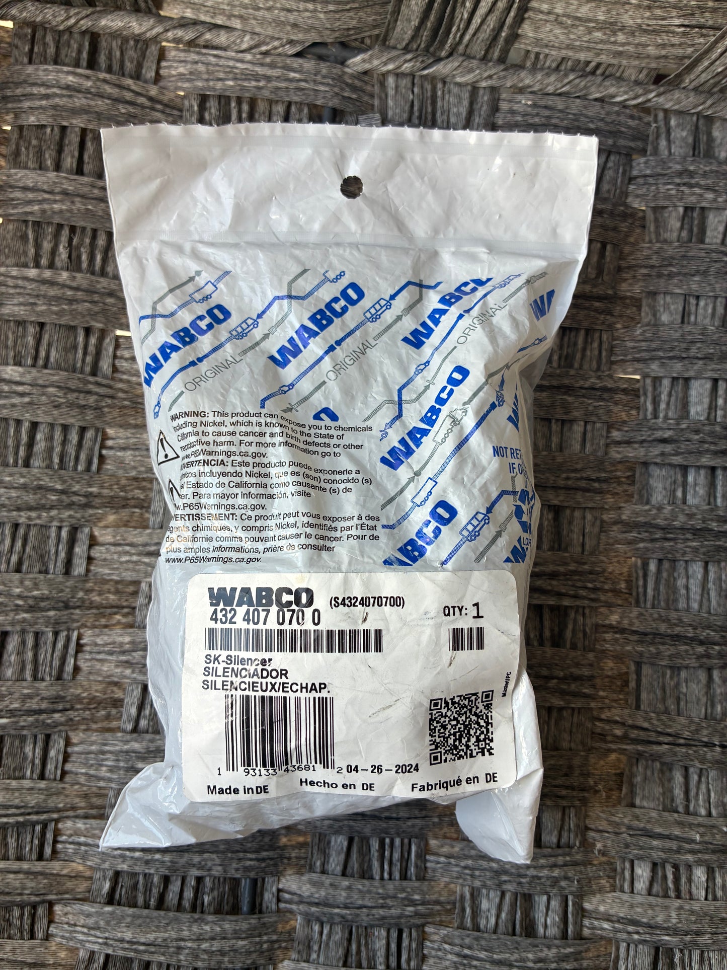 WABCO AIR BRAKE DRYER PURGE VALVE SILENCER 4324070700