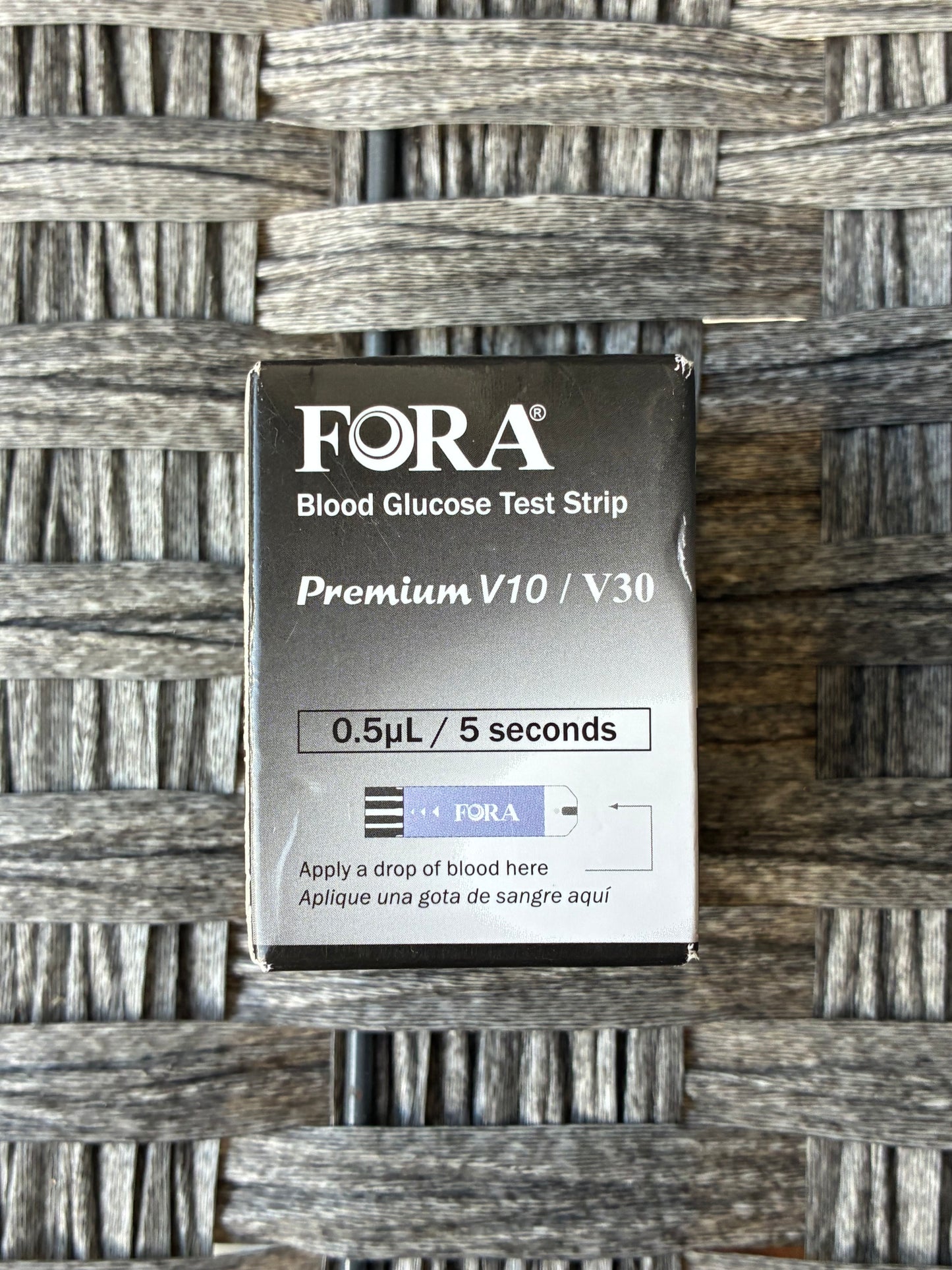 FORA PREMIUM V10/V30 BOOD GLUCOSE TEST STRIPS 50PCS EXP. 01-2028 NEW
