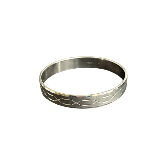 PRE OWNED SMALL MONET SILVER TONE BRACELET